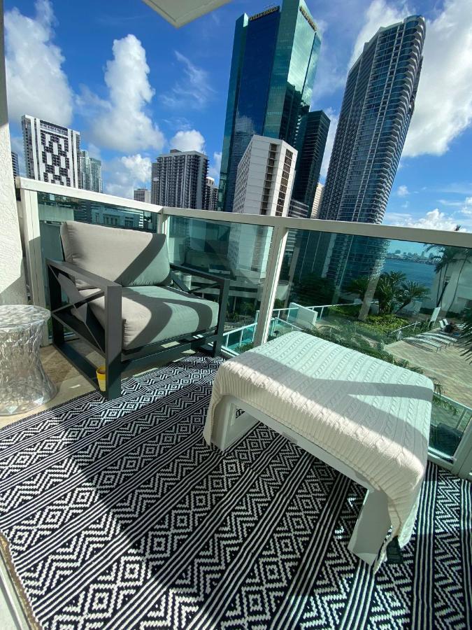 Comfortable Room In The Brickell City Center Area マイアミ エクステリア 写真