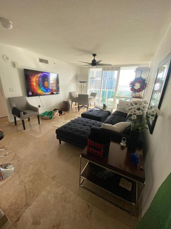Comfortable Room In The Brickell City Center Area マイアミ エクステリア 写真