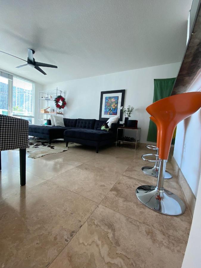 Comfortable Room In The Brickell City Center Area マイアミ エクステリア 写真