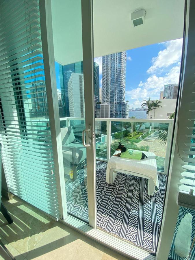 Comfortable Room In The Brickell City Center Area マイアミ エクステリア 写真