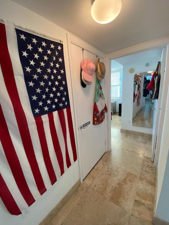 Comfortable Room In The Brickell City Center Area マイアミ エクステリア 写真