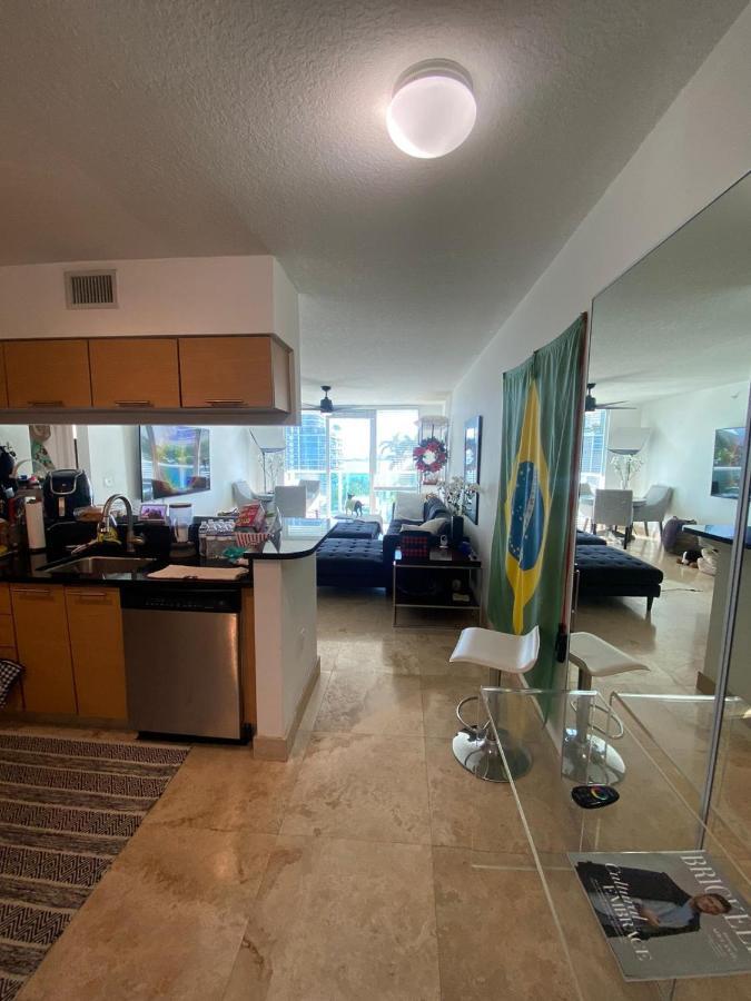 Comfortable Room In The Brickell City Center Area マイアミ エクステリア 写真
