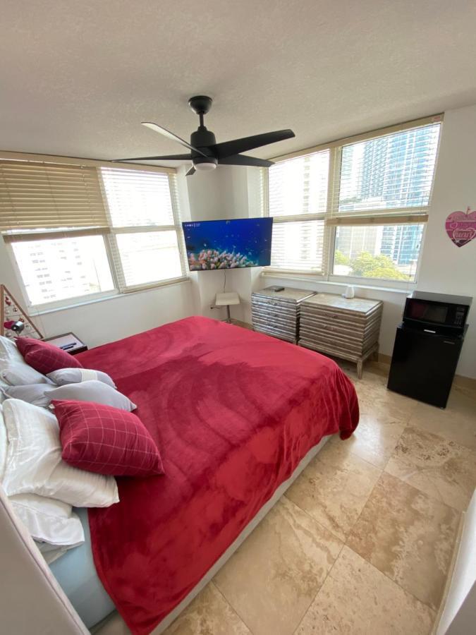 Comfortable Room In The Brickell City Center Area マイアミ エクステリア 写真