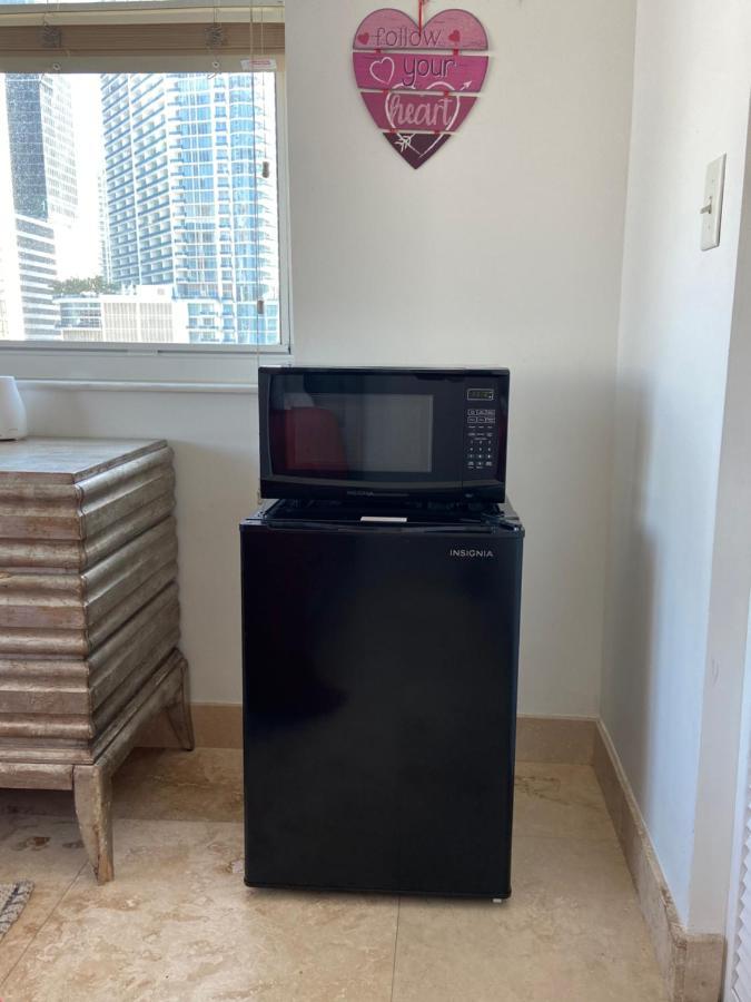 Comfortable Room In The Brickell City Center Area マイアミ エクステリア 写真